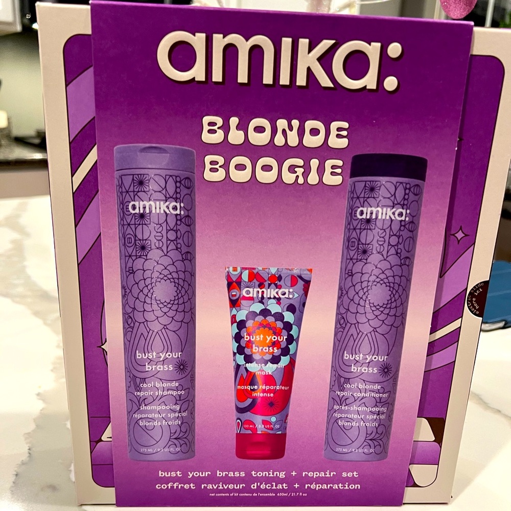 AMIKA multi piece set- Shampoo, conditioner and mask